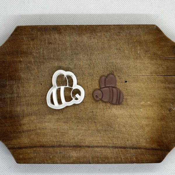 13_3 Clay Cutter #13